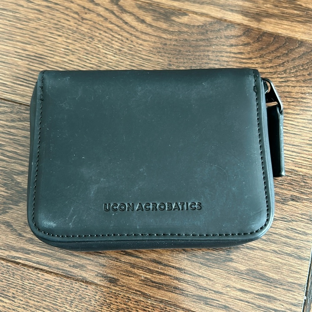Ucon Acrobatics wallet